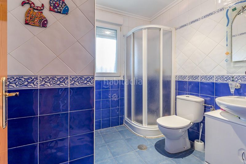 Foto 77f1bd67-72ae-42f6-ae8f-d682f9609119. Casa aparellada amb calefacció aparcament piscina a Loeches