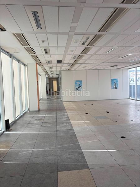 Foto 57500c52-9dad-47d2-831c-9093264ca3ca. Edificio en Trobajo del camino