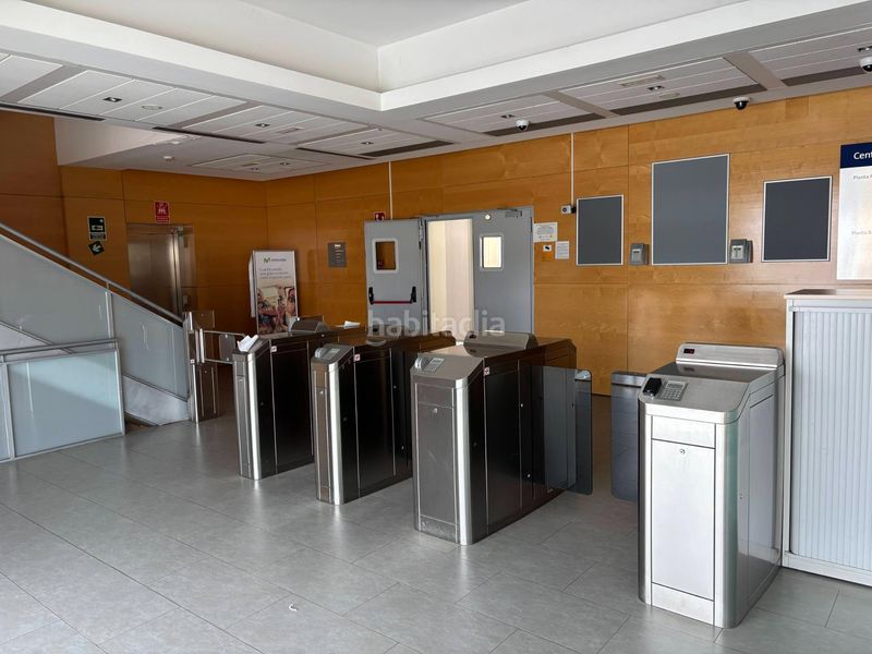 Foto 7f4fda55-6793-4202-8358-102ff6e42683. Edificio en Trobajo del camino