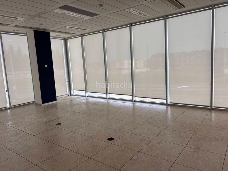 Foto 88630d08-462a-4efc-8953-5d9db83ca667. Edificio en Trobajo del camino