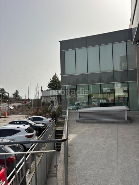 Foto e5c2d08a-7139-4794-8f72-15e06e2ea8c2. Edificio en Trobajo del camino