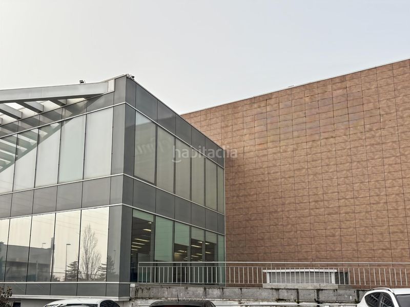 Foto 1d3b2453-7908-474d-b562-34417d8329c3. Edifici a Trobajo del camino