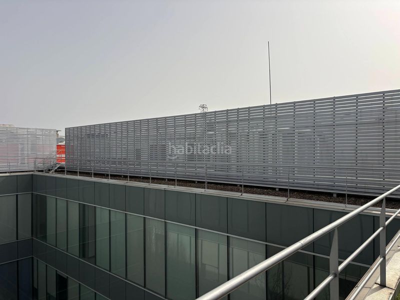 Foto bc09325e-e7c1-478b-86aa-6353d43a3bfe. Edifici a Trobajo del camino