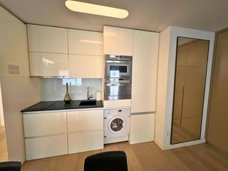 Rent Flat  Calle clara del rey