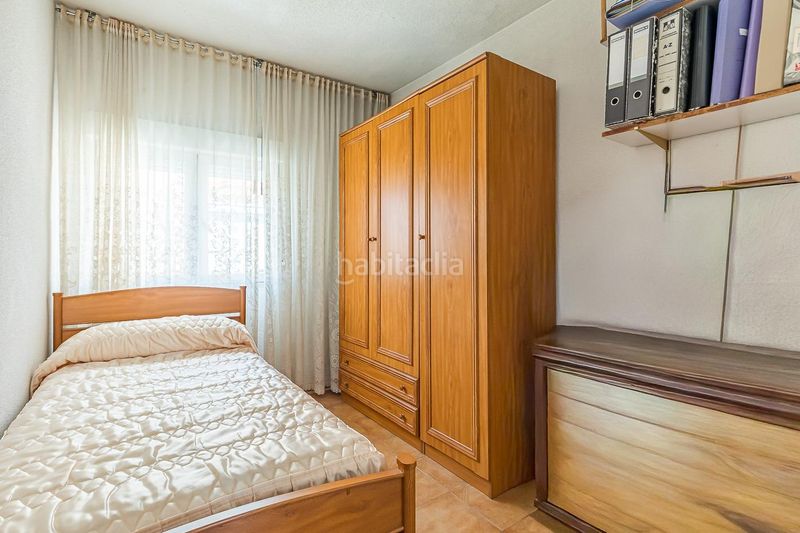 Foto d9bd3438-6b37-49e8-891d-6bb8f8b2c585. Pis amb calefacció a Los Cármenes Madrid