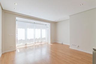 Location Appartement à Hispanoamérica-Bernabéu