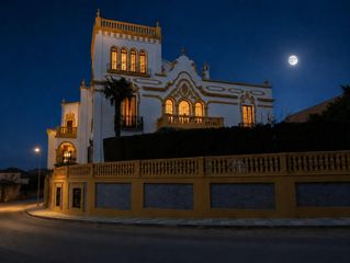Maison  Avenida de valencia. Casapalacio de inspiración andalusí junto a la sierra de cazorla