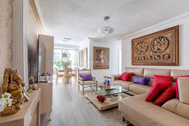 Foto df22bc7a-f7c0-4683-9799-7e4aba29dfae. Piso en San Pascual Madrid