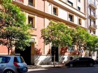 Affitto Appartamento in Calle de lope de rueda 25. Magnifico piso de 3 habitaciones a 250 metros del parque de el r