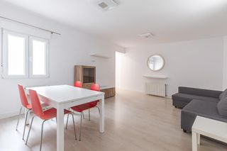 Flat in Calle del Conde de Vallellano