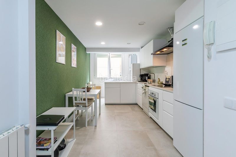 Foto 6ee6eae0-7456-48f2-8dc5-786575de53d4. Flat with heating in Fuente del Berro Madrid