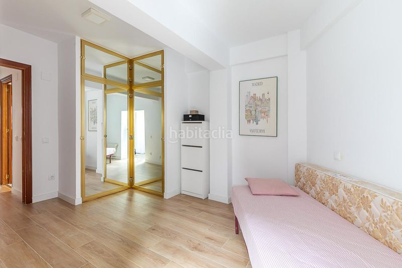 Foto b1d8d729-e6f0-4ec2-ae80-d74b12f76e85. Flat with heating in Fuente del Berro Madrid