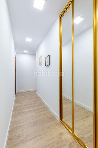 Foto b56f554d-c35f-4336-adac-2a105267149e. Flat with heating in Fuente del Berro Madrid