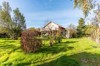 Chalet  Calle cedro. Chalet independiente ugena