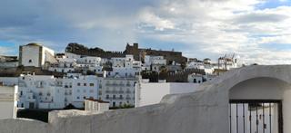 Apartament  C. juan de sevilla, 3. Solar y local para promoción inmobiliaria
