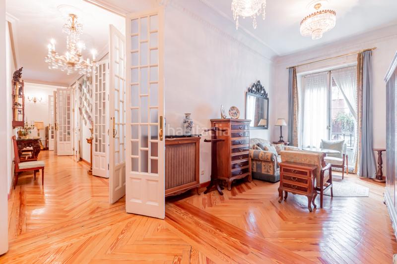 Foto fce1cb0e-d618-4c82-a139-b52d16fbe222. Appartement avec chauffage dans Sol Madrid