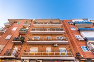 Appartement  Calle polvoranca 17 2º. Piso de 4 dormitorios con 2 terrazas y trastero