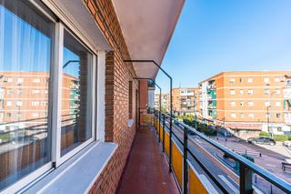 Appartement  Calle polvoranca 17 2º. Piso de 4 dormitorios con 2 terrazas y trastero