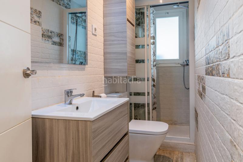 Foto 6526828a-efd3-4d26-b1a8-24079acbf1c3. Apartamento en Aluche Madrid