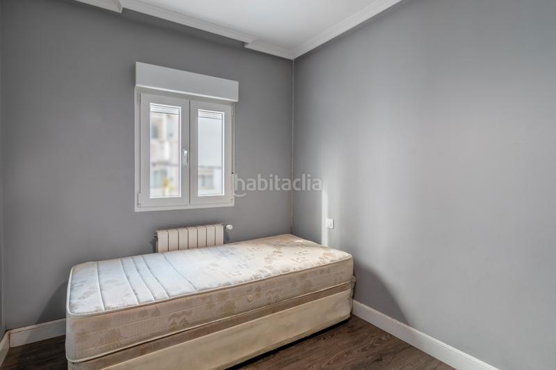 Foto 91f32333-646e-41c4-8920-979562603314. Apartamento en Aluche Madrid