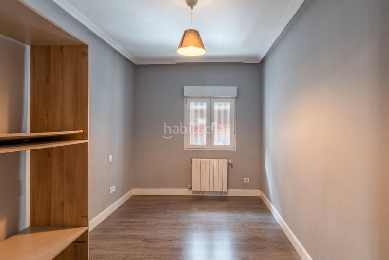Foto d46d7b4d-3afe-40bf-a03d-f0f6a5f067b6. Appartement mit heizung in Aluche Madrid
