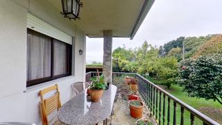 Chalet  Camiño tres castiñeiros, 57. Espectacular chalet con piscina y 6.000m de parcela