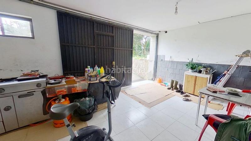 Foto dac417b9-1986-49e4-b119-351f08753ef8. Chalet con riscaldamento parcheggio piscina in Fene