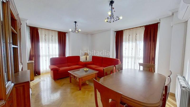 Foto 02368285-bf6b-4f43-9d40-ff8c5b8f5f25. Lloguer apartament amb aparcament a Calle Pinto-San Roque Parla