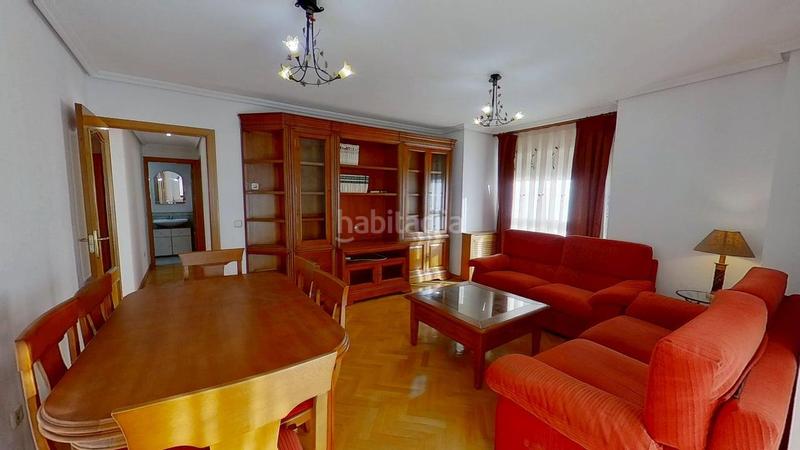 Foto f3c5438f-07b4-4843-95eb-8977a6ae2f06. Lloguer apartament amb aparcament a Calle Pinto-San Roque Parla