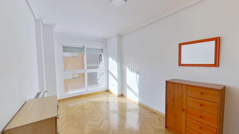 Foto bf55e86c-a663-4242-ae6e-432c6823e0f7. Location appartement avec parking dans Calle Pinto-San Roque Parla