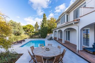 Xalet a Casar (El). Villa con encanto a la venta