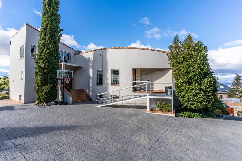 Foto f6521be5-bfc7-4705-ab14-44127bc0b3f4. Xalet a Casar (El)