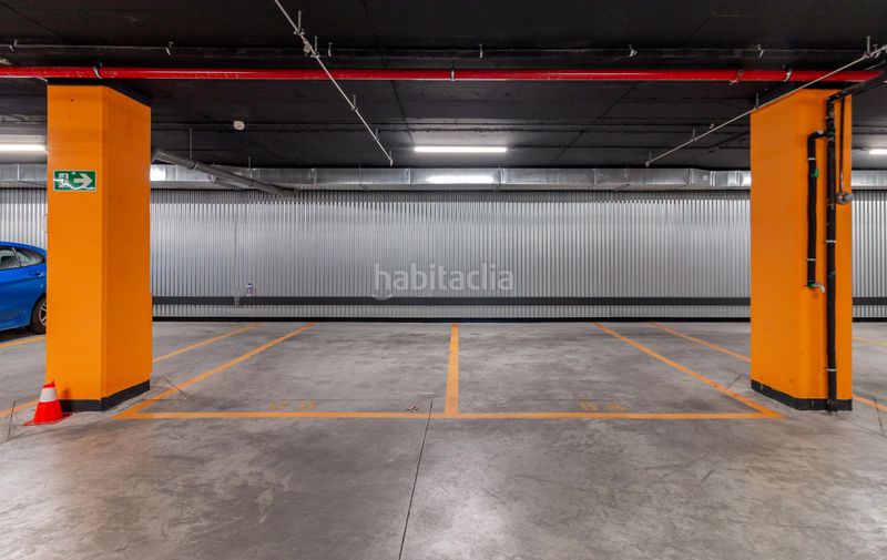 Foto 74a0a302-7215-4d69-aed3-6207e2330fce. Apartament amb calefacció aparcament piscina a Valdeacederas Madrid