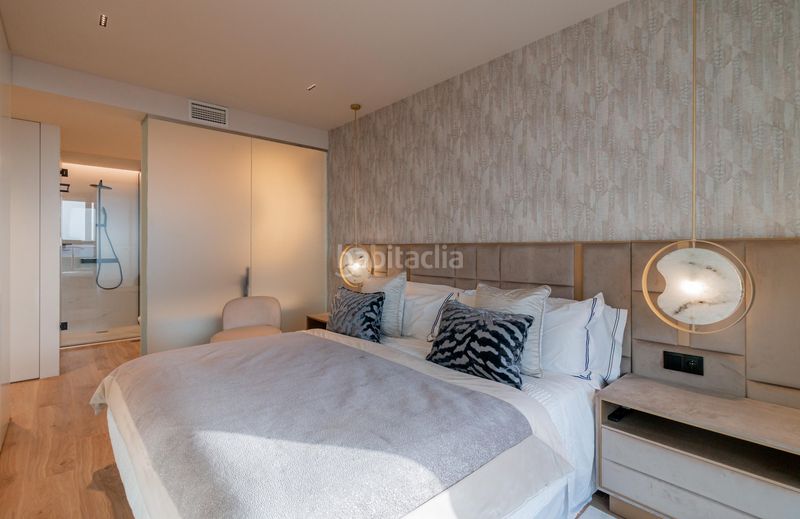 Foto 7cd8ea45-cb18-4ed0-8e9a-8b5c64a3efeb. Apartament amb calefacció aparcament piscina a Valdeacederas Madrid