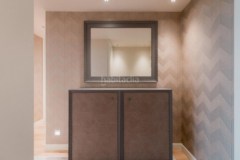 Foto 7d117f21-6f37-4403-847a-2481ebcf4564. Apartament amb calefacció aparcament piscina a Valdeacederas Madrid