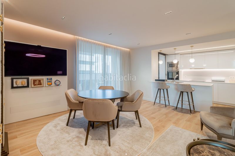 Foto f4ff7f9e-fb6a-4295-9f93-7cf2271fdb5f. Apartament amb calefacció aparcament piscina a Valdeacederas Madrid