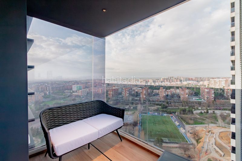 Foto ff77bd1c-9367-411d-897d-92b77513cc0a. Apartament amb calefacció aparcament piscina a Valdeacederas Madrid