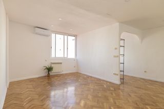 Lloguer Apartament  3 calle de tomás bretón #planta 3. Amplio y luminoso piso de 3 dormitorios en delicias