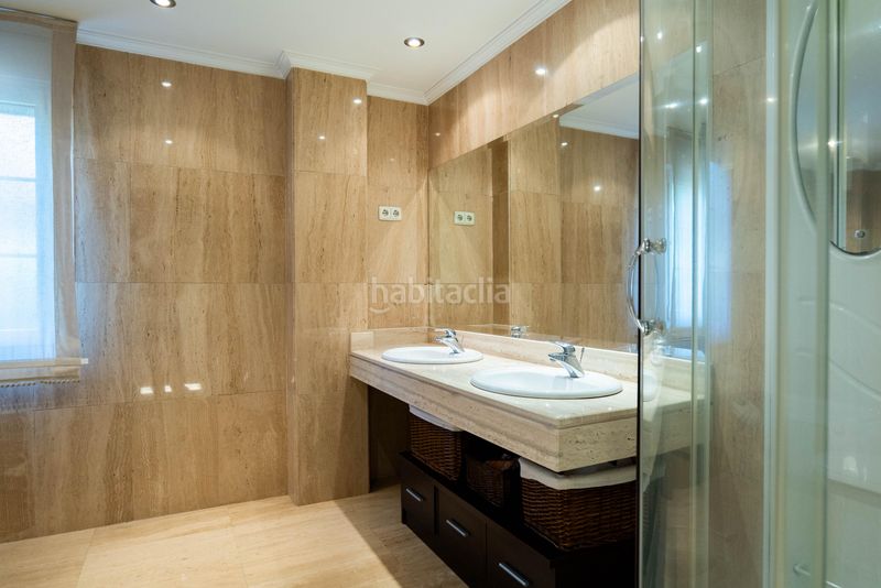Foto 1d3625c9-813a-4355-81e8-0fc0e1f9b320. Xalet amb calefacció aparcament piscina a Las Matas-Peñascales Rozas de Madrid (Las)