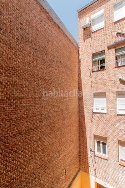 Foto d5e6fdca-7cd0-4091-9124-1255b91a1862. Apartament amb calefacció a Berruguete Madrid