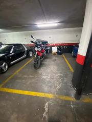 Parking coche  Calle de blasco de garay