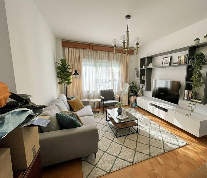 Foto 085b4fe6-2ee2-4b6a-9c7e-2f5d582fded6. Planta baixa a Tres Olivos-Valverde Madrid