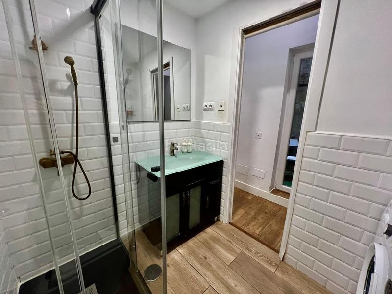 Foto 099331f9-cc72-4899-ab40-2bcd136be05a. Planta baja piso en venta en calle del castillo, en Madrid