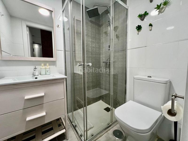 Foto 12503546-2b69-4dd0-a5e1-3f8774156884. Planta baja piso en venta en calle del castillo, en Madrid