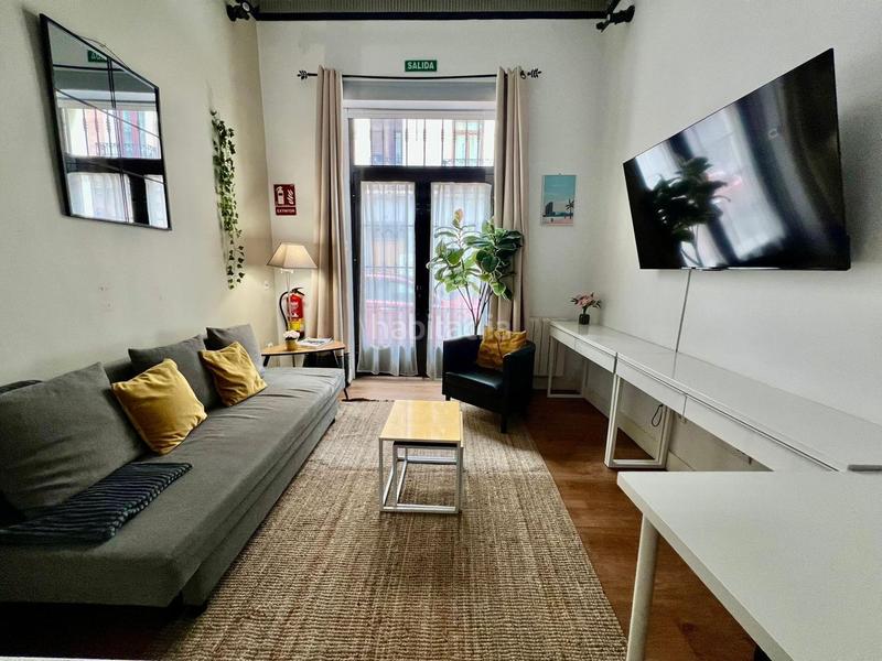 Foto 59d8ba40-7ace-4eaa-a7e1-c35d5e5f801a. Planta baja piso en venta en calle del castillo, en Madrid