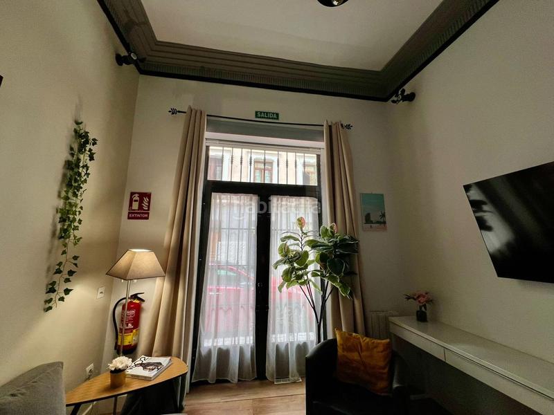 Foto c05f14e4-7c2f-44e2-9bca-1a8bd081195c. Planta baja piso en venta en calle del castillo, en Madrid