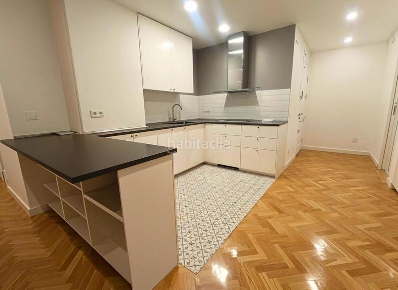 Foto 16361d1f-f50b-4420-afd1-8d86f03b9ccd. Piso loft en venta, calle santa engracia, . en Ríos Rosas-Nuevos Ministerios Madrid