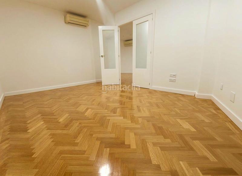 Foto 38853ad9-b748-46ac-ab8e-5b161182c578. Piso loft en venta, calle santa engracia, . en Ríos Rosas-Nuevos Ministerios Madrid