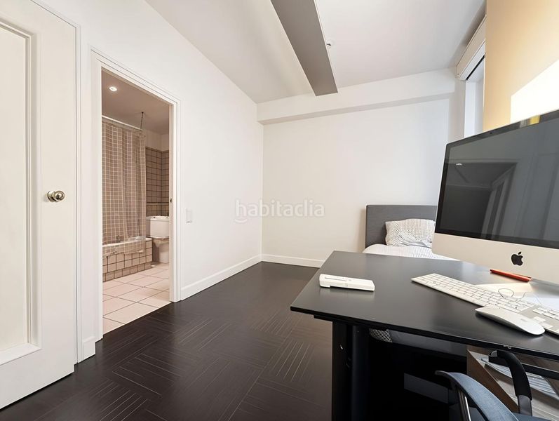 Foto 0f01b41c-c49b-4667-b1fa-4254cfde9def. Pis amb aparcament a Vallehermoso Madrid