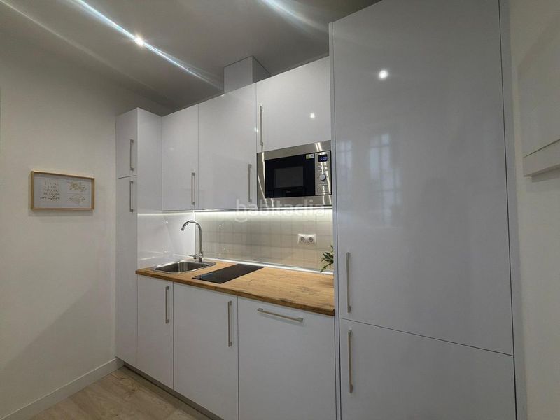 Foto 57dc4f6b-4e01-4b5f-a728-e758751b4ced. Planta baja piso en venta, calle relatores, . en Embajadores-Lavapiés Madrid